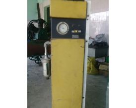 máy tách ẩm cũ